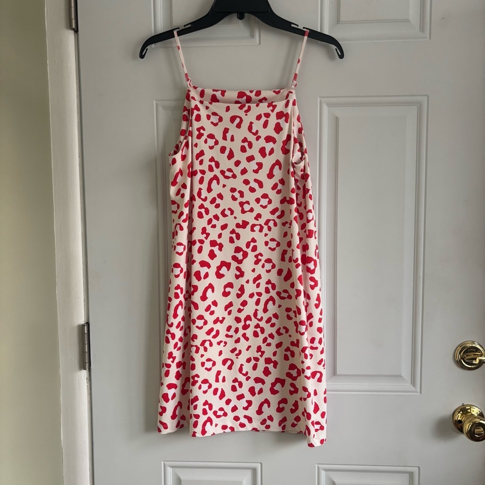 ❤️2/$15or3/$21❤️Melly M Spaghetti Strap Red/Cream Leopard Print Dress, Size XS